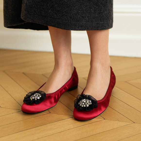 Lanvin Ballet Crystal Embellished Slip On Flats Red 40 - Picture 1 of 11